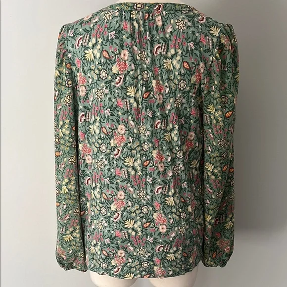 LOFT Green Blouse with Mandarin Collar and Long Sleeves - Picture 6 of 6